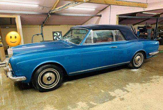 Stage 2 Polishing Rolls-Royce Bodywork restoration